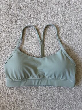 Lululemon Flow Y Bra Nulu, size 8, EUC.